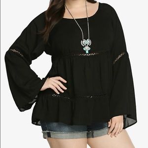 Torrid Crochet Bell Sleeve Top sz 2